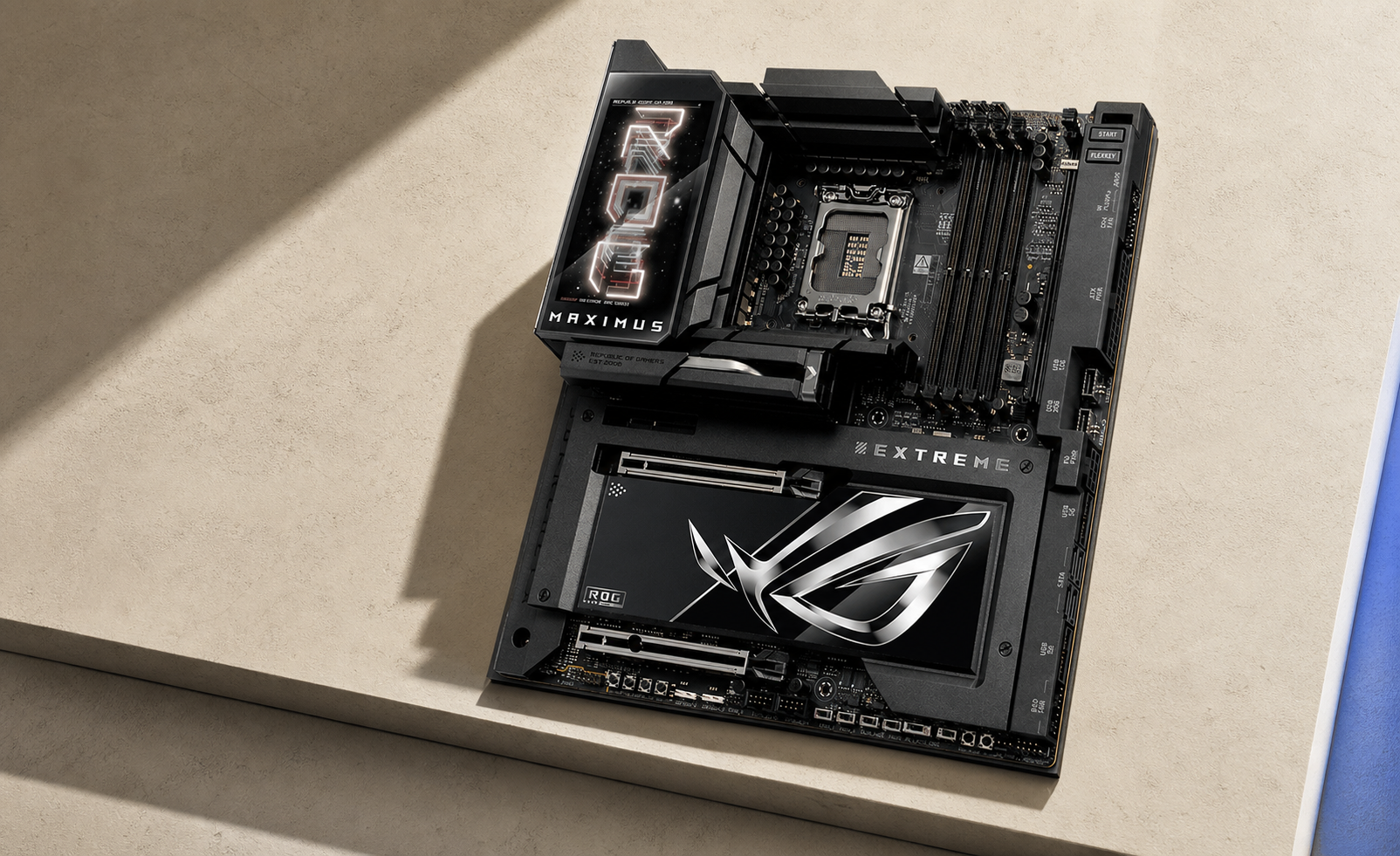 Premium ROG Maximus Z890 Extreme motherboard